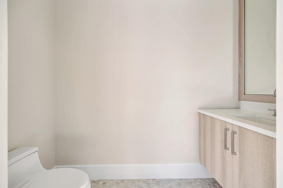 Image 81 of a home in .