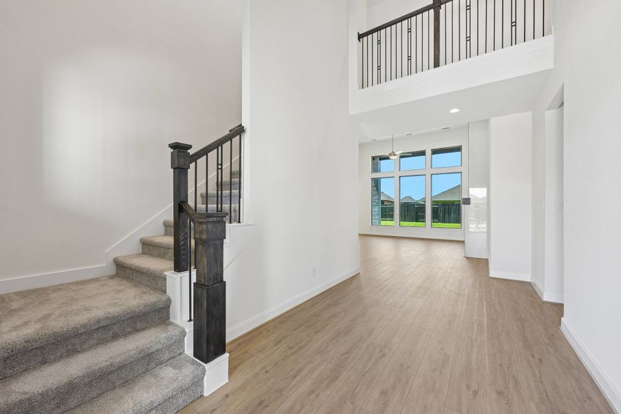 Spacious, unfurnished interior of a new home in Marvida, Cypress (Image 6). Spacious, unfurnished interior of a new home in Marvida, Cypress (Image 6).