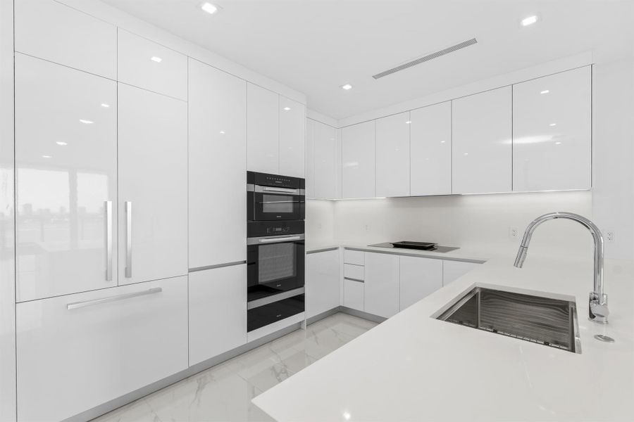 Furnished interior view inside a new home in , Lake Park (Image 7).