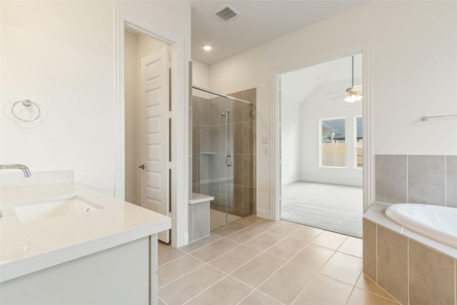 Furnished interior view inside a new home in Brookewater, Rosenberg (Image 7). Furnished interior view inside a new home in Brookewater, Rosenberg (Image 7).