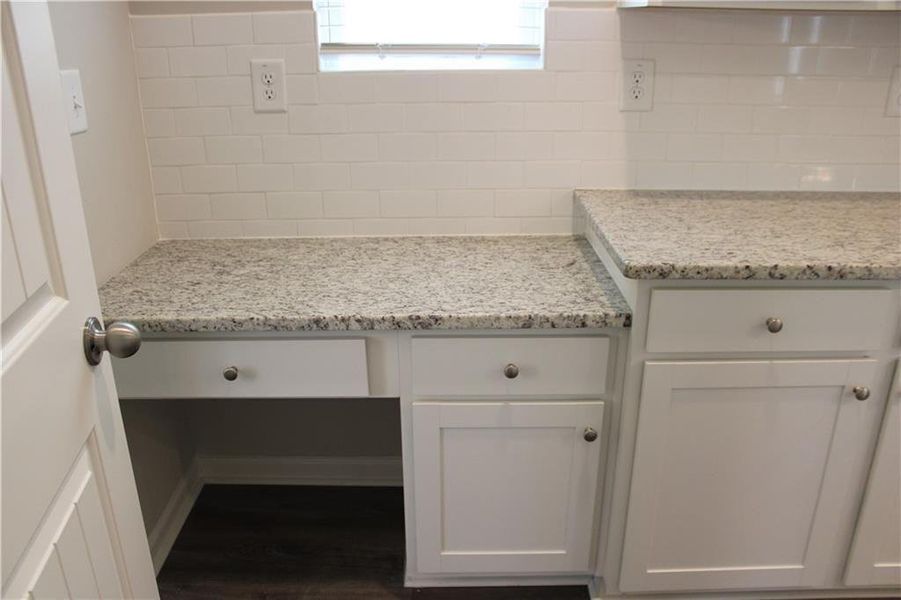 Furnished interior view inside a new home in , Dallas (Image 12). Furnished interior view inside a new home in , Dallas (Image 12).