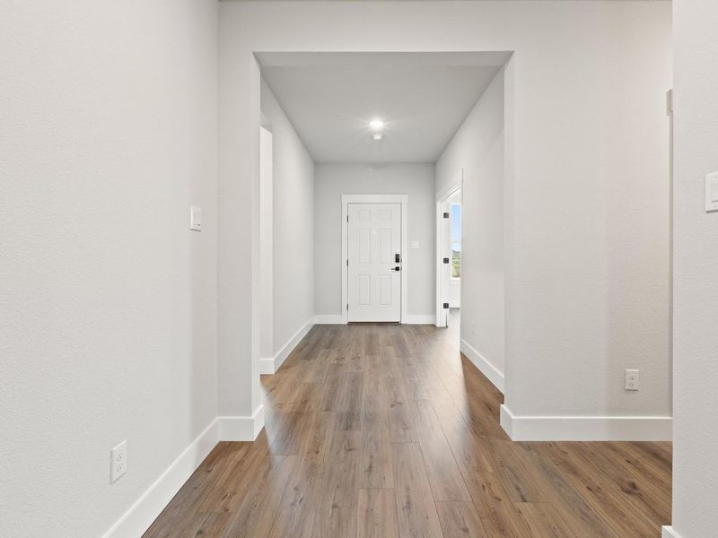 Spacious, unfurnished interior of a new home in Waverly Estates, Josephine (Image 15). Spacious, unfurnished interior of a new home in Waverly Estates, Josephine (Image 15).