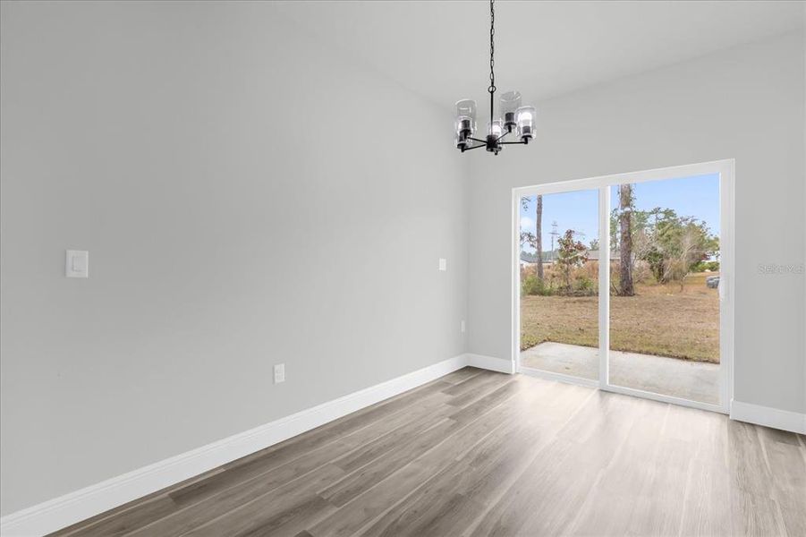 Spacious, unfurnished interior of a new home in , Ocala (Image 33).