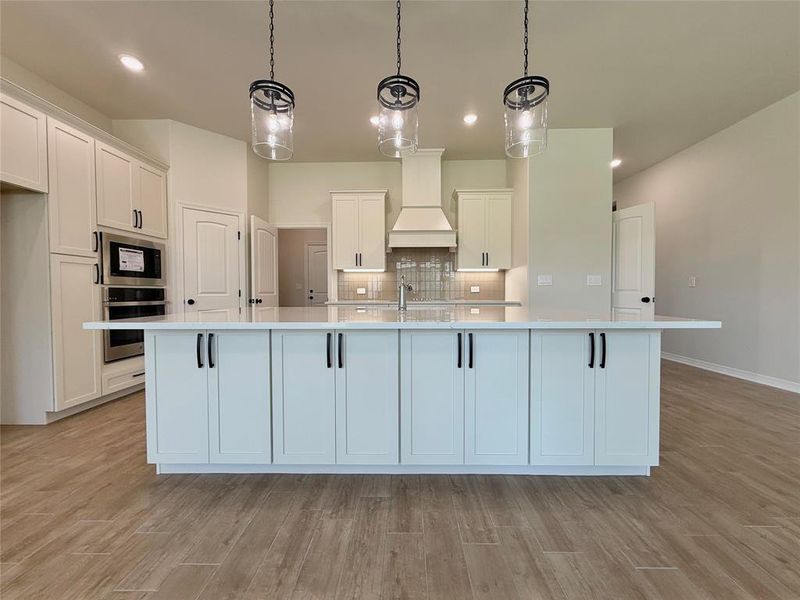 Furnished interior view inside a new home in , Lorena (Image 4).