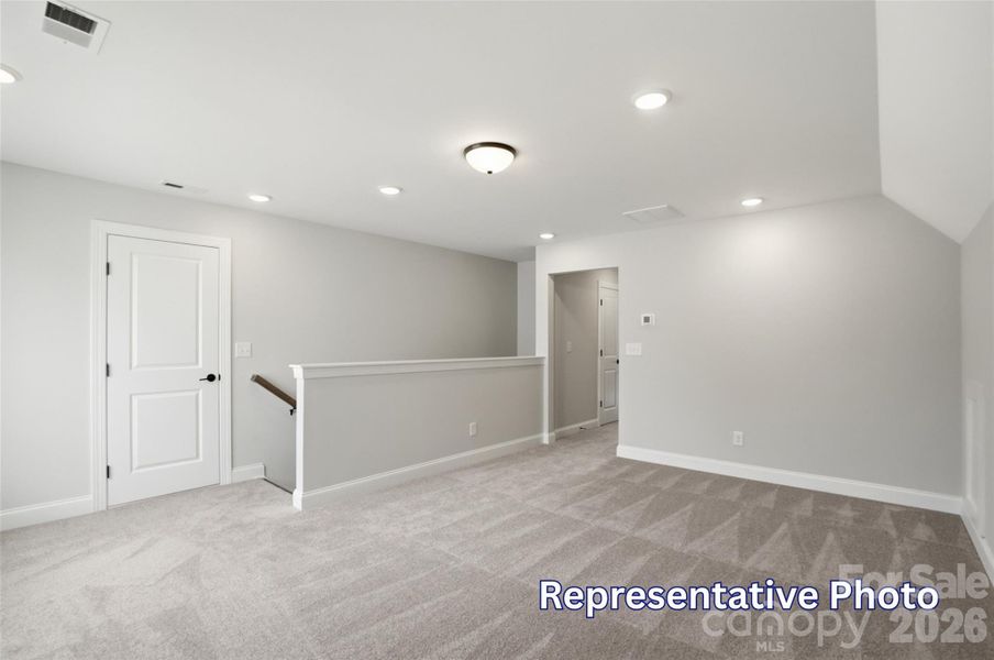 Spacious, unfurnished interior of a new home in Enclave at Riverdale, Huntersville (Image 27).