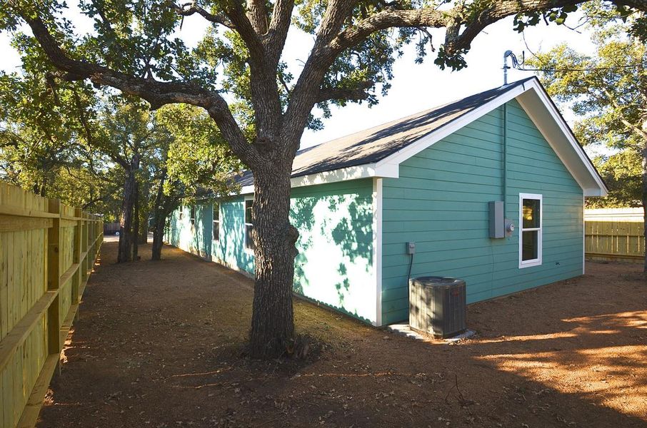 Exterior details and patio area of a home in , Kingsland (Image 15).