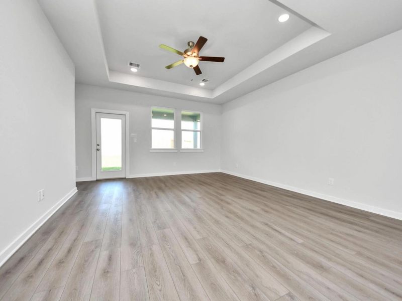 Spacious, unfurnished interior of a new home in Emberly, Beasley (Image 29).