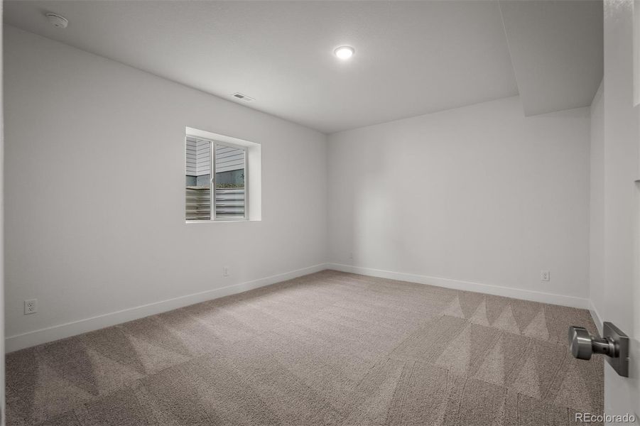 Spacious, unfurnished interior of a new home in Cloverleaf - Pinnacle Collection, Monument (Image 25).