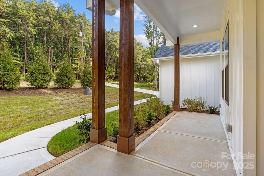 Image 43 of a home in .