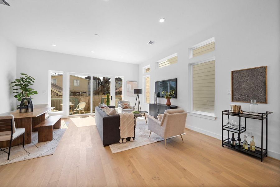 Photos show similar floor plan & alternative finishes from the previous development. Selections may vary.