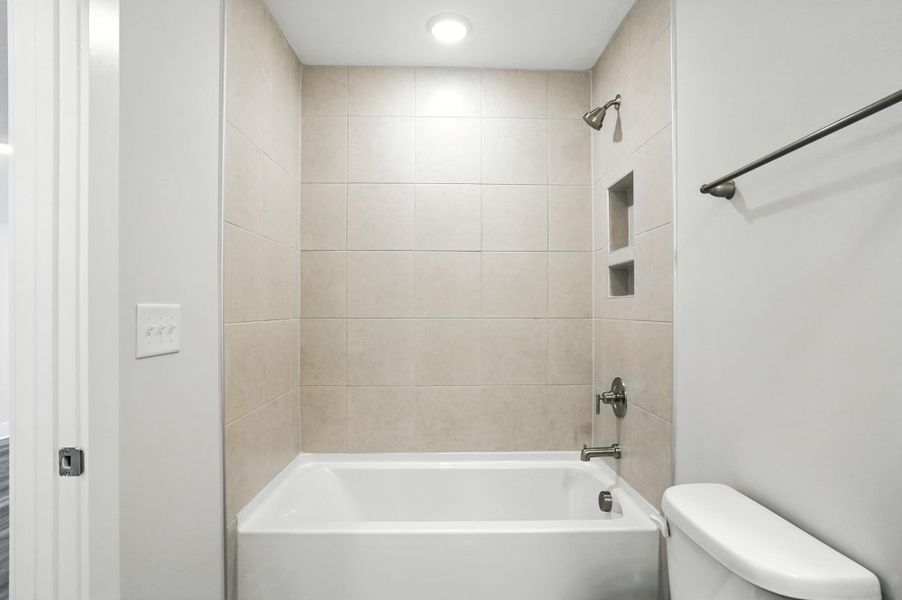 Furnished interior view inside a new home in Villas at Prestwick, Mooresville (Image 31). Furnished interior view inside a new home in Villas at Prestwick, Mooresville (Image 31).