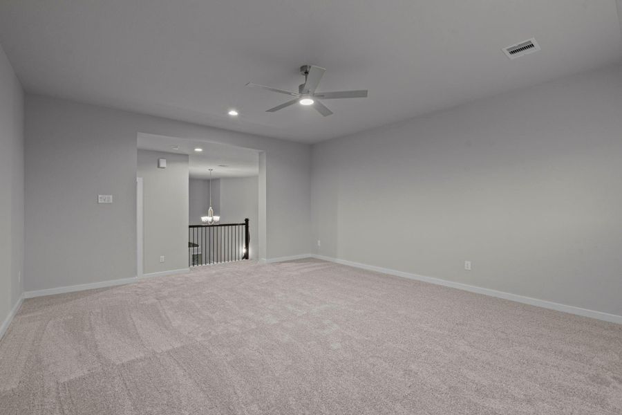 Spacious, unfurnished interior of a new home in Barton Creek Ranch, Conroe (Image 17). Spacious, unfurnished interior of a new home in Barton Creek Ranch, Conroe (Image 17).