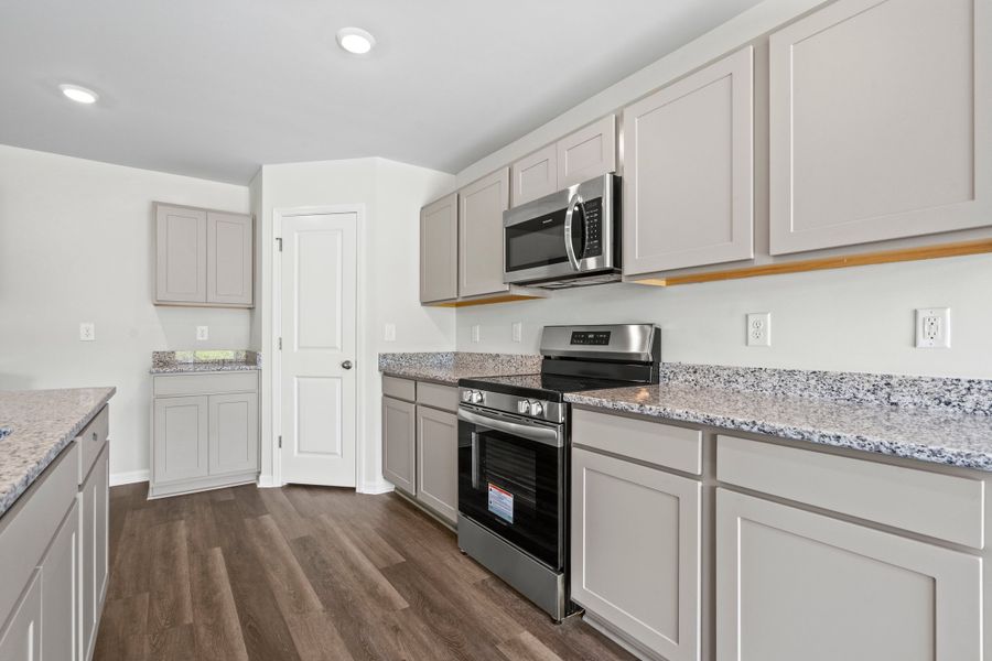 1,842sf New Home in Conway, SC. - Slide 13 1,842sf New Home in Conway, SC. - Slide 13