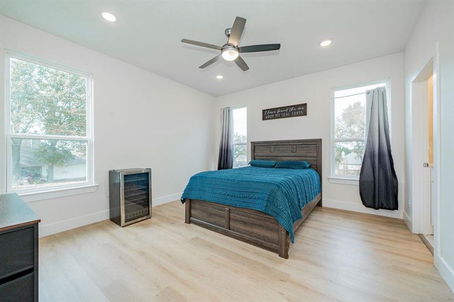 Furnished interior view inside a new home in , Gun Barrel City (Image 13).
