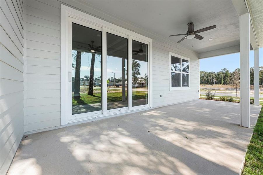 Exterior details and patio area of a home in Grand Oaks, Gainesville (Image 2).
