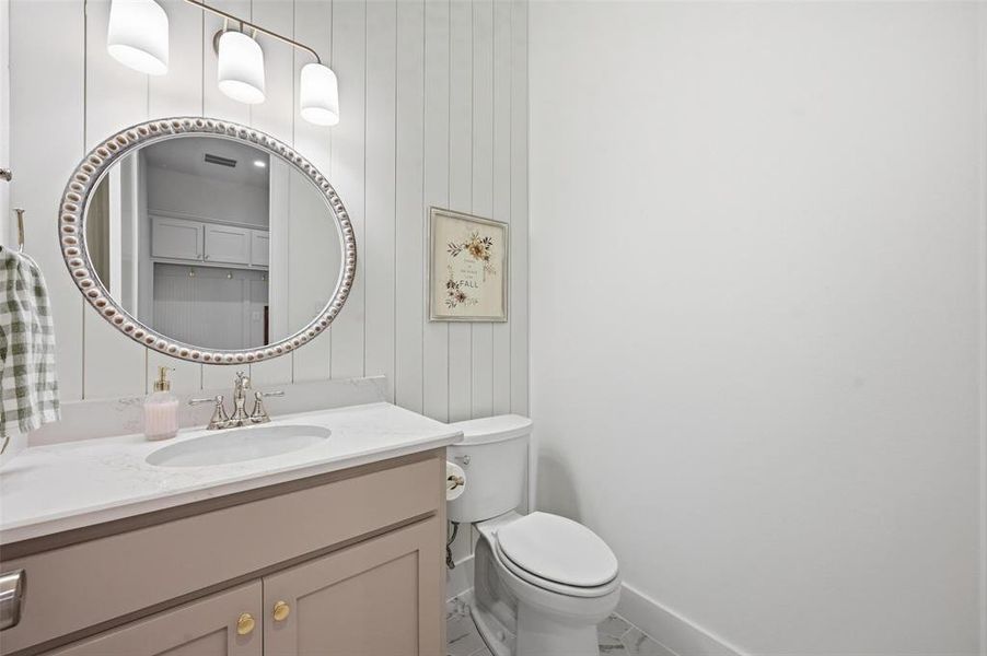 Furnished interior view inside a new home in , Weatherford (Image 12).