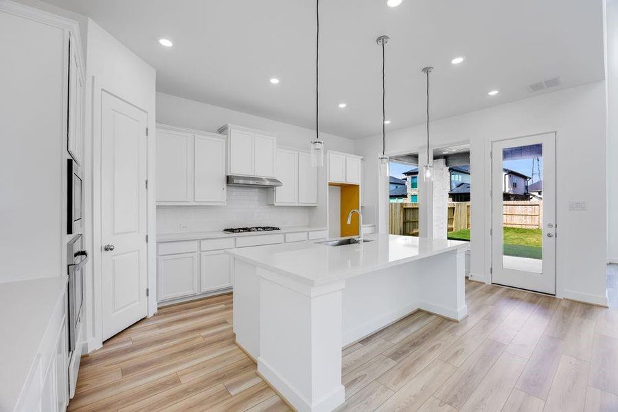 21726 Emerton Crescent Way ~ Ready Now