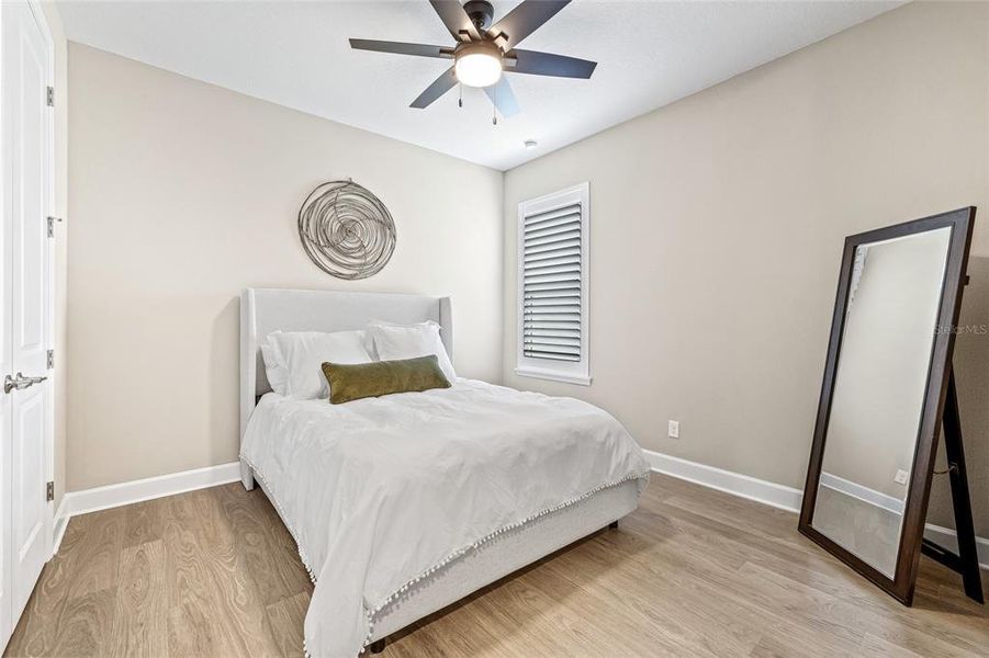 Furnished interior view inside a new home in Tiburon, Nokomis (Image 43).