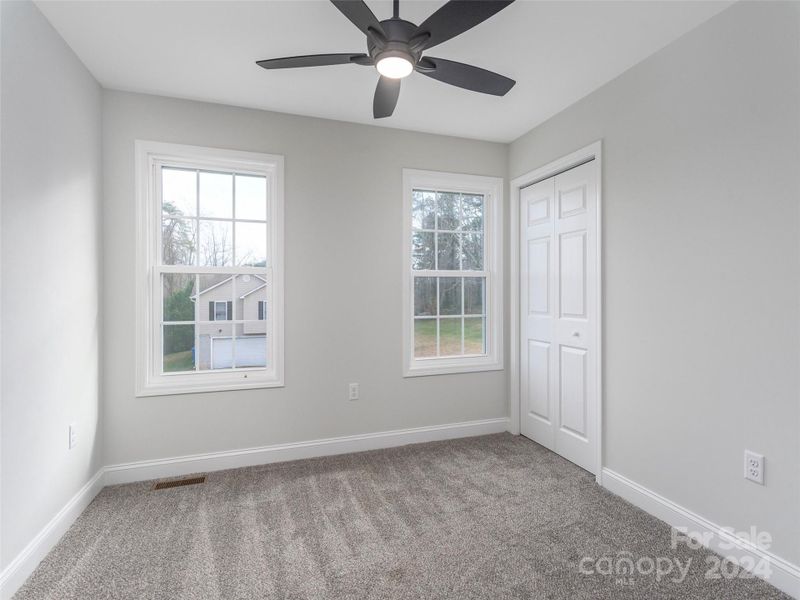Spacious, unfurnished interior of a new home in , Asheville (Image 15).