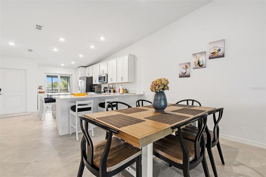 Furnished interior view inside a new home in , Venice (Image 24).