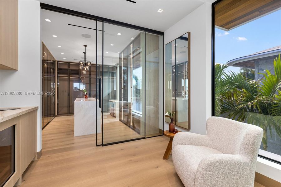 Furnished interior view inside a new home in , Fort Lauderdale (Image 6). Furnished interior view inside a new home in , Fort Lauderdale (Image 6).
