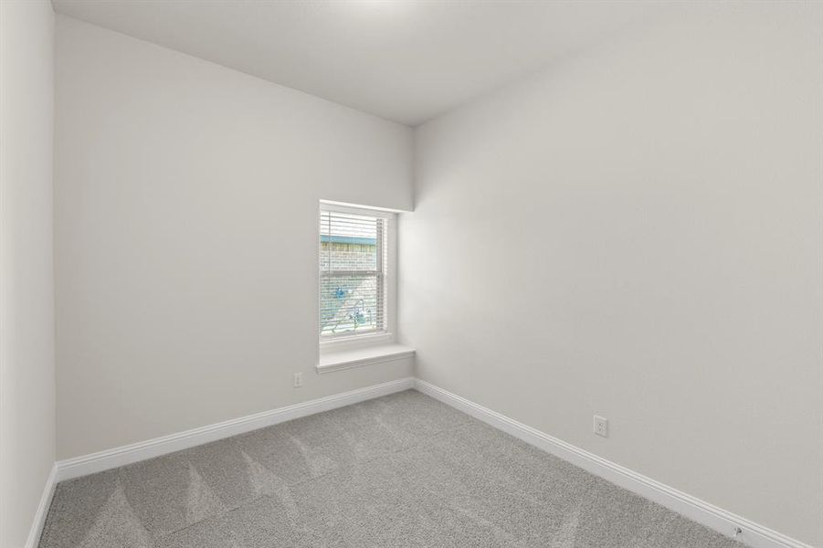 08. 139 Whistling Duck - Bed 4