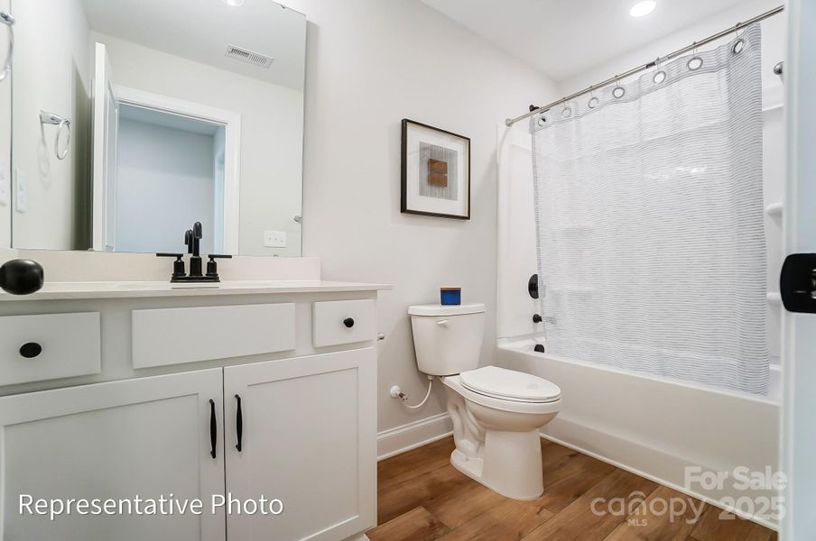 Example of upper floor bath Example of upper floor bath