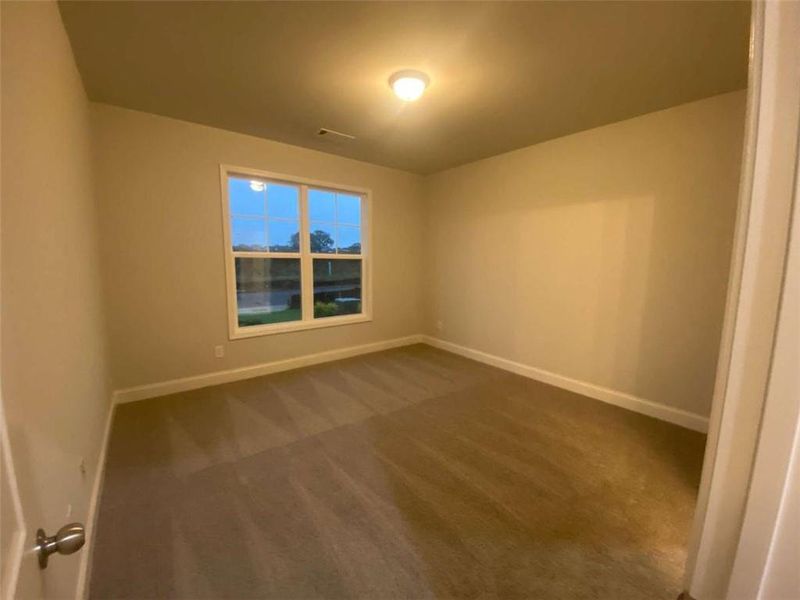 Spacious, unfurnished interior of a new home in , Jefferson (Image 33).