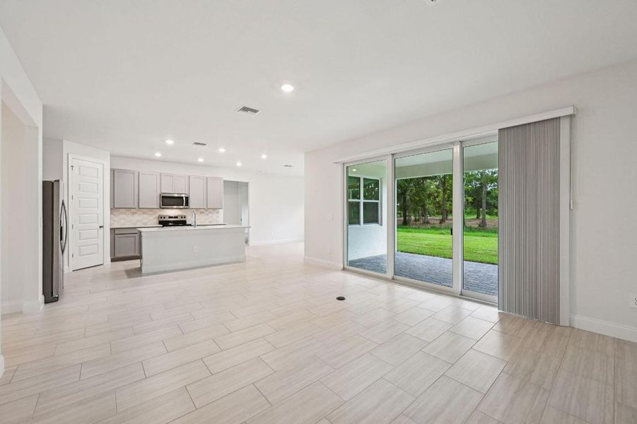 5649 Hampton Park Circle - 001 (6)