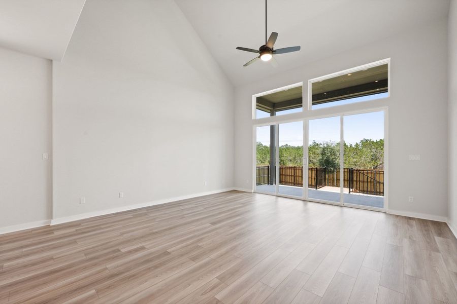 Spacious, unfurnished interior of a new home in Heritage, Dripping Springs (Image 33). Spacious, unfurnished interior of a new home in Heritage, Dripping Springs (Image 33).