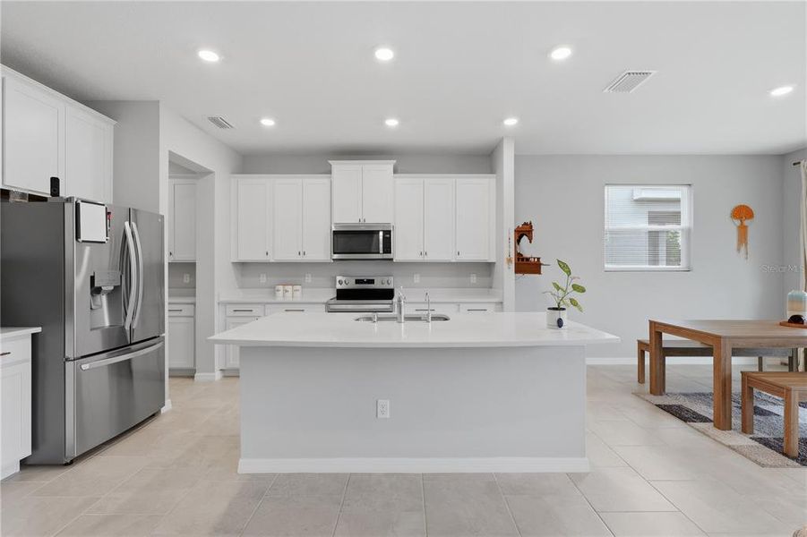 Furnished interior view inside a new home in Deerbrook, Land O' Lakes (Image 39).