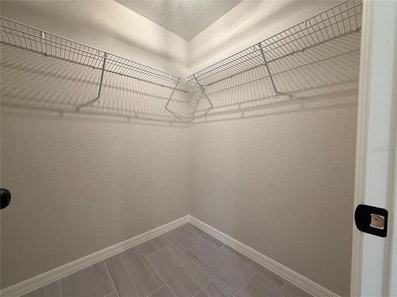 Spacious, unfurnished interior of a new home in , Dunnellon (Image 15). Spacious, unfurnished interior of a new home in , Dunnellon (Image 15).