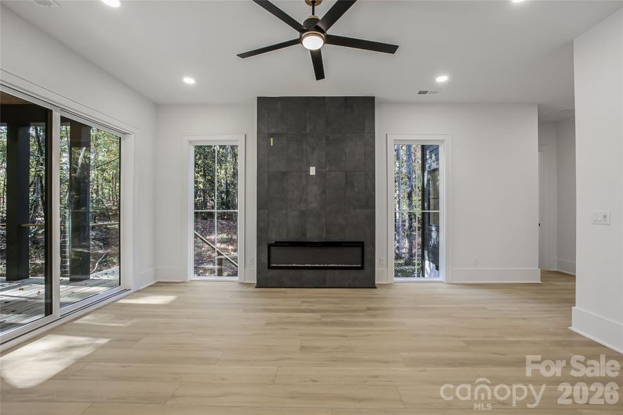 Representative photo of a completed home with the same floorplan. Photos do not reflect the exact finishes.