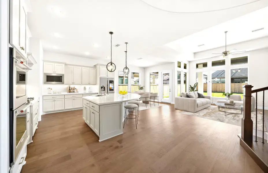 **Representative photo** **Representative photo**