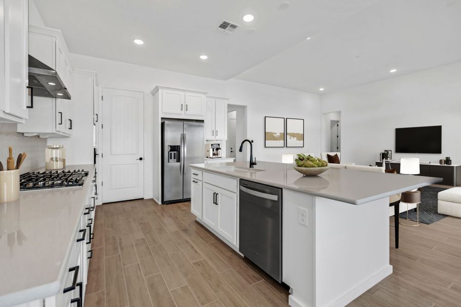 Furnished interior view inside a new home in Mountain View Ranch, Vail (Image 8).