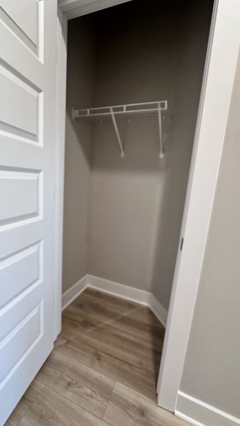 Spacious, unfurnished interior of a new home in Veterans Cove, Murfreesboro (Image 50).