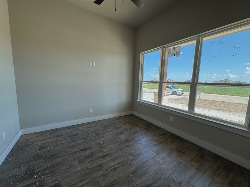 Spacious, unfurnished interior of a new home in Coyote Crossing, Godley (Image 5). Spacious, unfurnished interior of a new home in Coyote Crossing, Godley (Image 5).