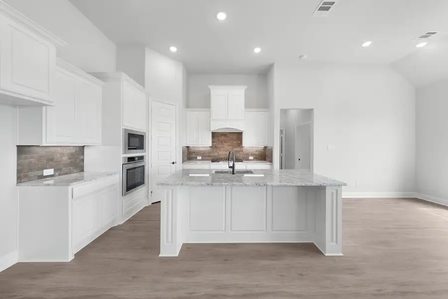 Furnished interior view inside a new home in Heritage, Rockwall (Image 8).