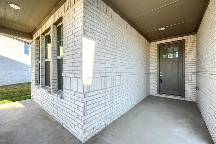 Exterior details and patio area of a home in Lilyana, Celina (Image 3).