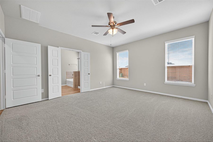 Spacious, unfurnished interior of a new home in Cypress Green, Hockley (Image 29). Spacious, unfurnished interior of a new home in Cypress Green, Hockley (Image 29).