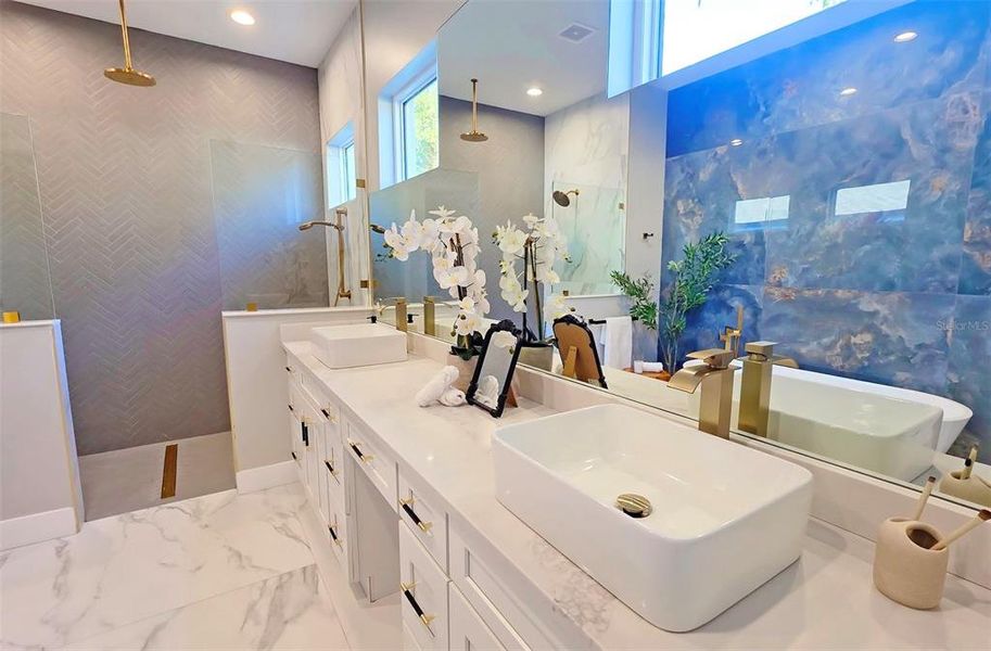 Furnished interior view inside a new home in , Sarasota (Image 5).