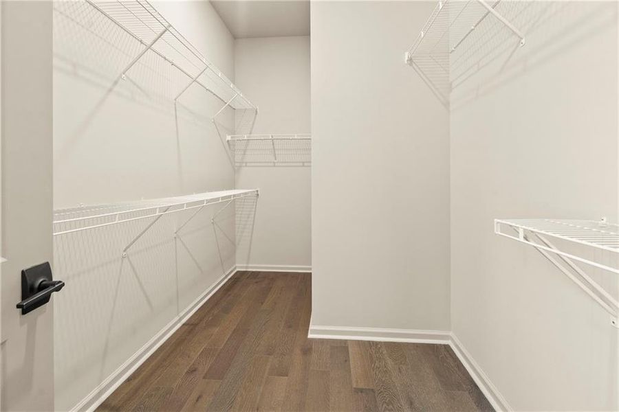 Spacious, unfurnished interior of a new home in Aberdeen, Hoschton (Image 19).