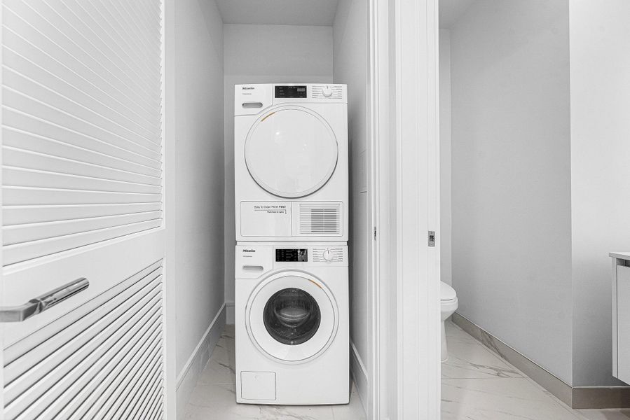 008-220LakeShoreDrive-1613-LakePark-FL-3