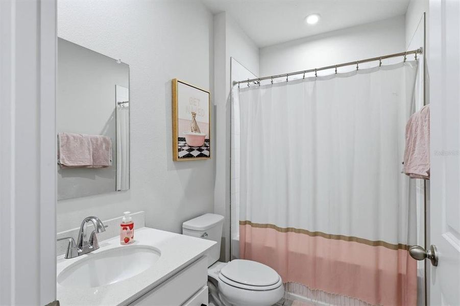 Furnished interior view inside a new home in Hillwood Preserve, Bradenton (Image 17).