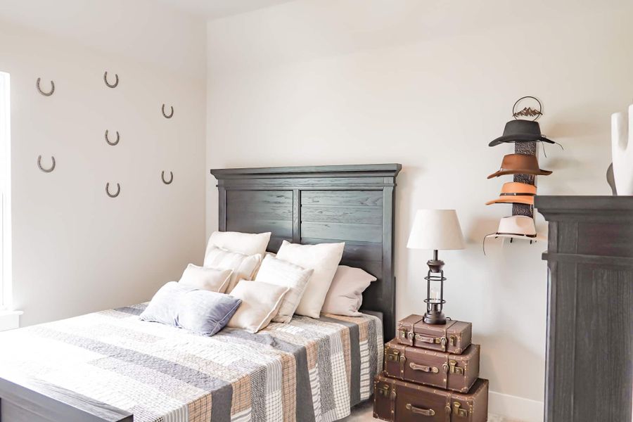 Representative furnished interior of a home built from the The Lilac by Lillian Custom Homes in Polo Ridge, Heath (Image 8).