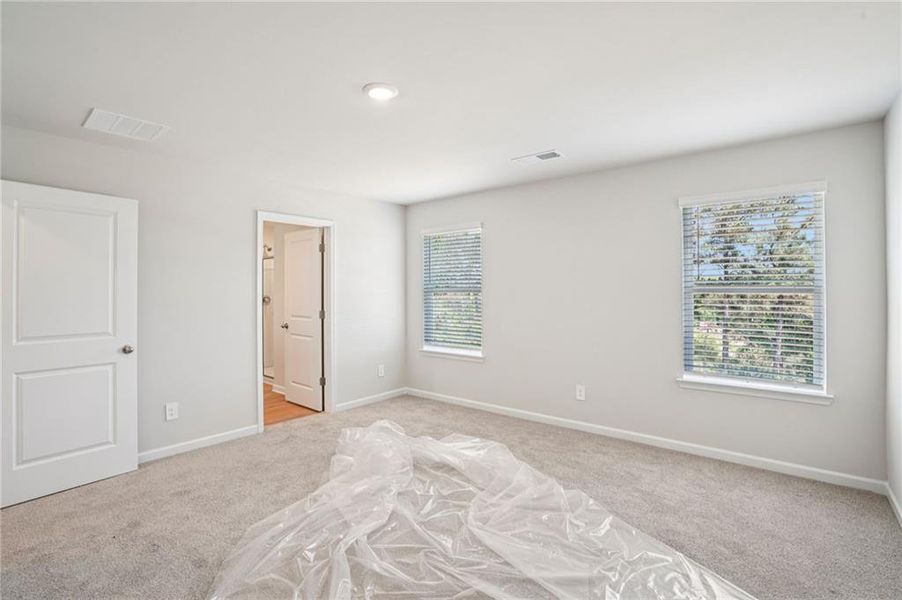 Spacious, unfurnished interior of a new home in Hawthorne Station, College Park (Image 38). Spacious, unfurnished interior of a new home in Hawthorne Station, College Park (Image 38).