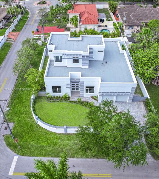 Image 38 of a home in .