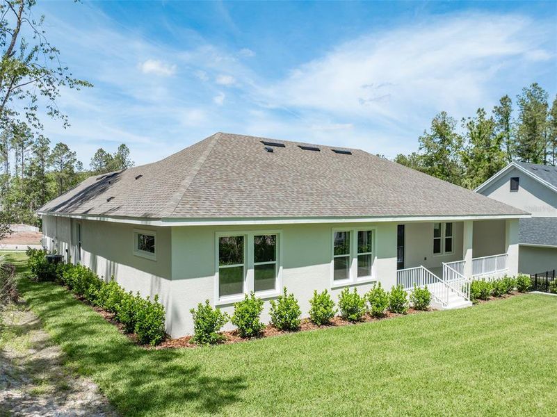 Exterior details and patio area of a home in Southern Hills Plantation, Brooksville (Image 20).