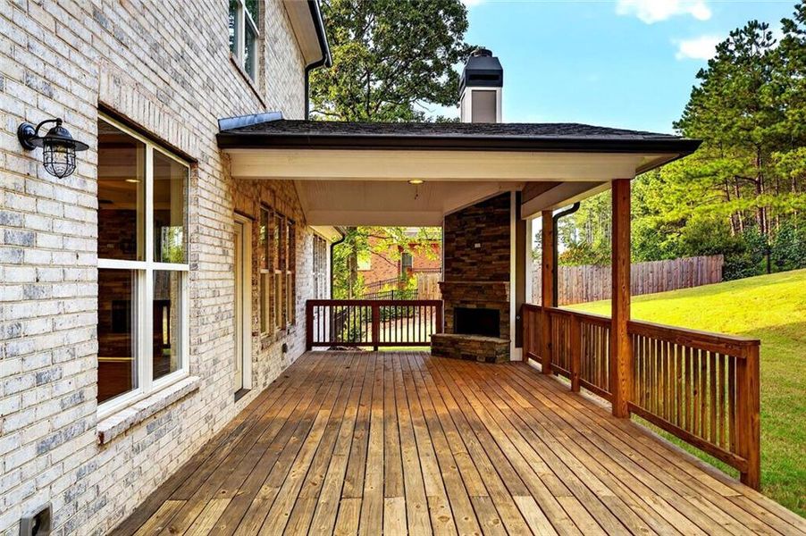 Exterior details and patio area of a home in , Bishop (Image 39).