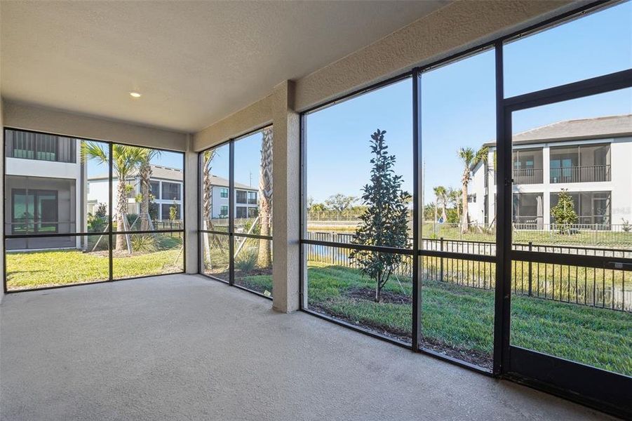 Exterior details and patio area of a home in Legends Cove, Bradenton (Image 20).